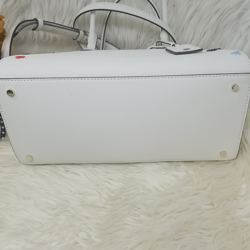 💞NWT Kate Spade Reiley Meduim Dome Style💞 - Picture 6 of 9